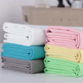 Fabriqué en Chine ecofriendly coloré serviette de plage en microfibre imprimé personnalisé